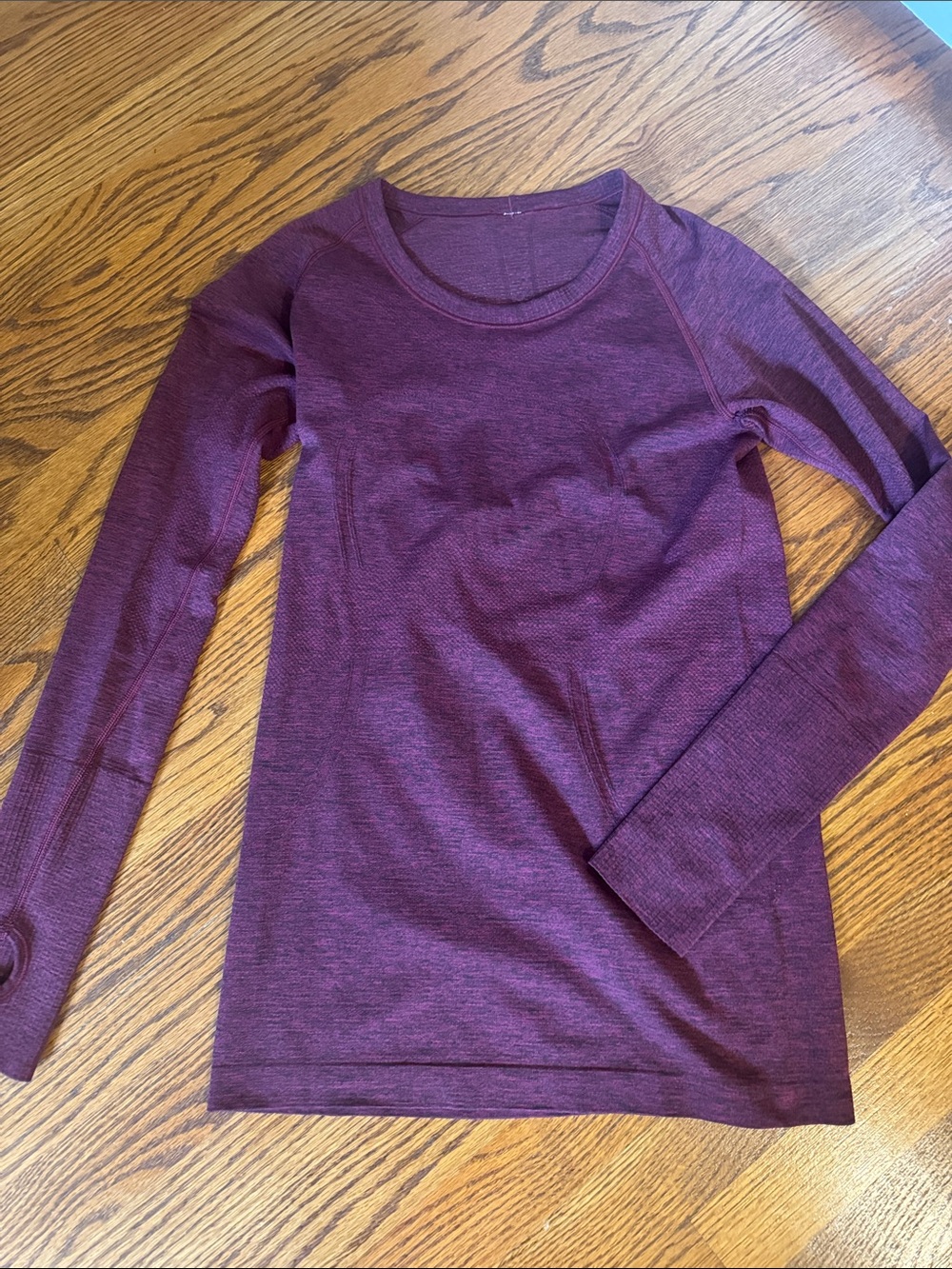 lululemon athletica Swiftly Tech Long Sleeve Tee Heathered Dashing Purple